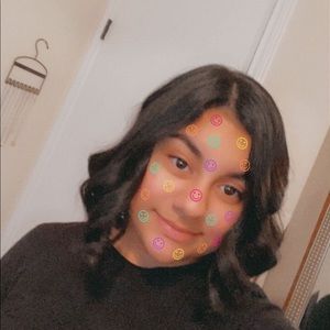 Meet your Posher, Hannah